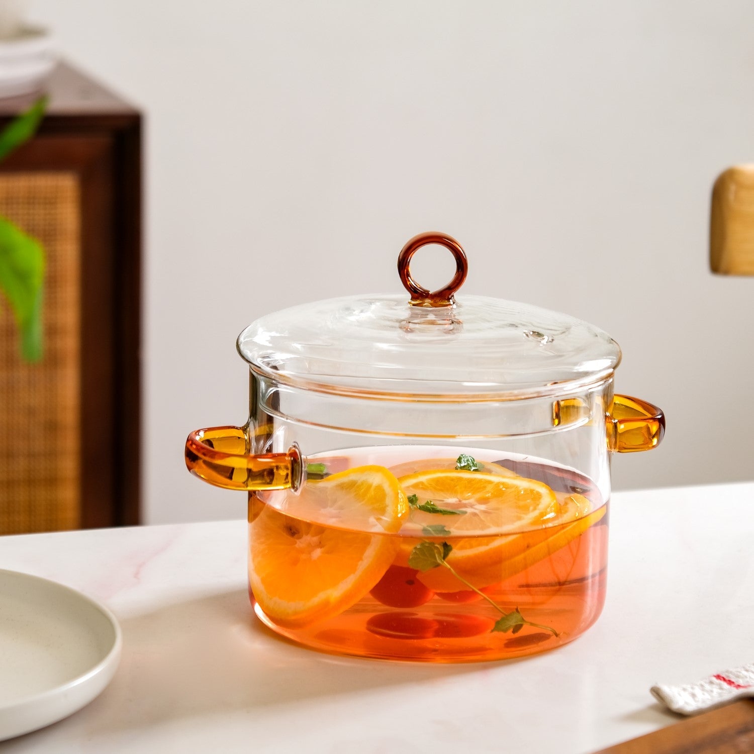 Borosilicate Cooking Pot With Amber Handles 1600ml