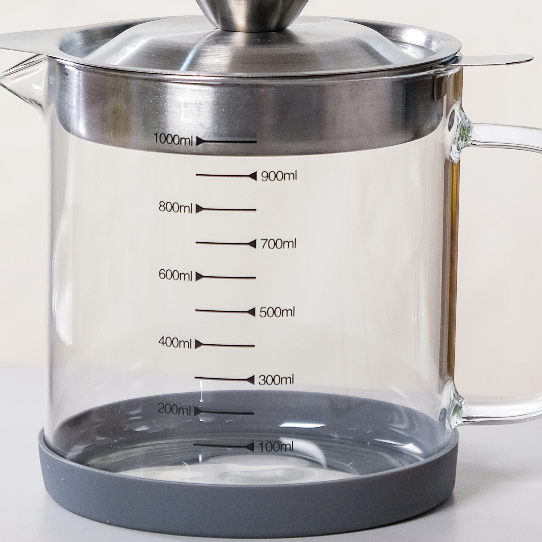 Borosilicate Glass Oil Pot With Strainer 1000ml