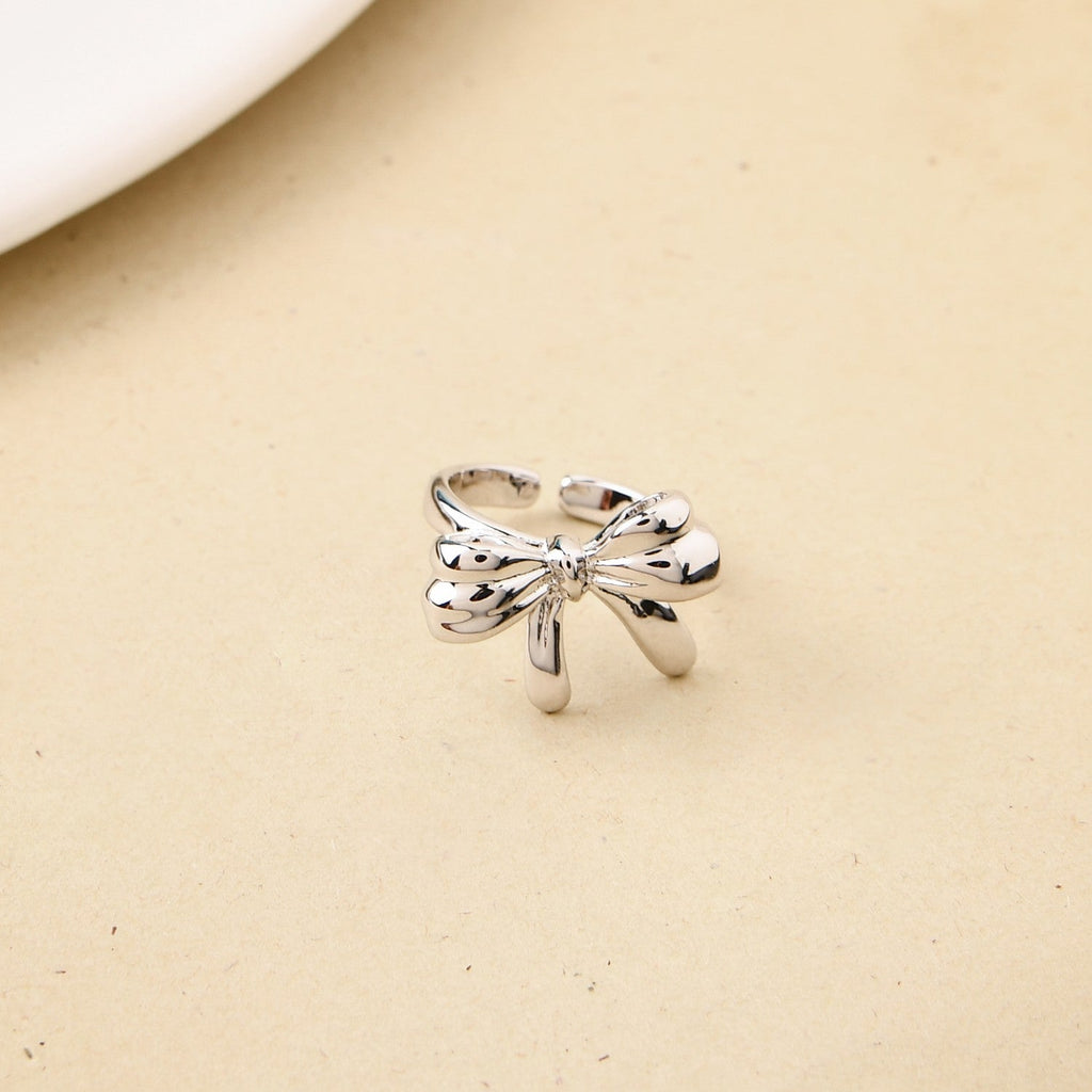 Bow Silver Statement Ring