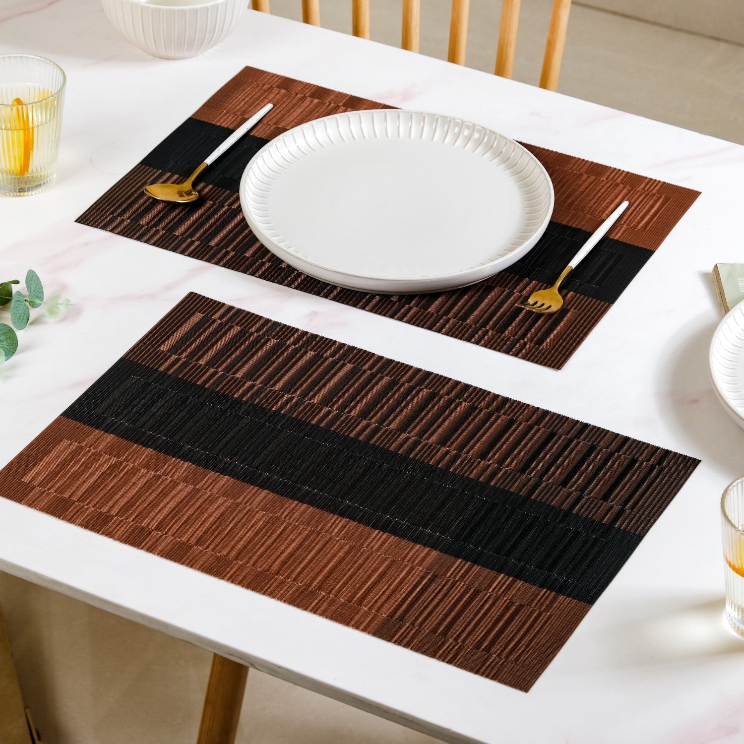 Brown Textured Mat Set Of 6