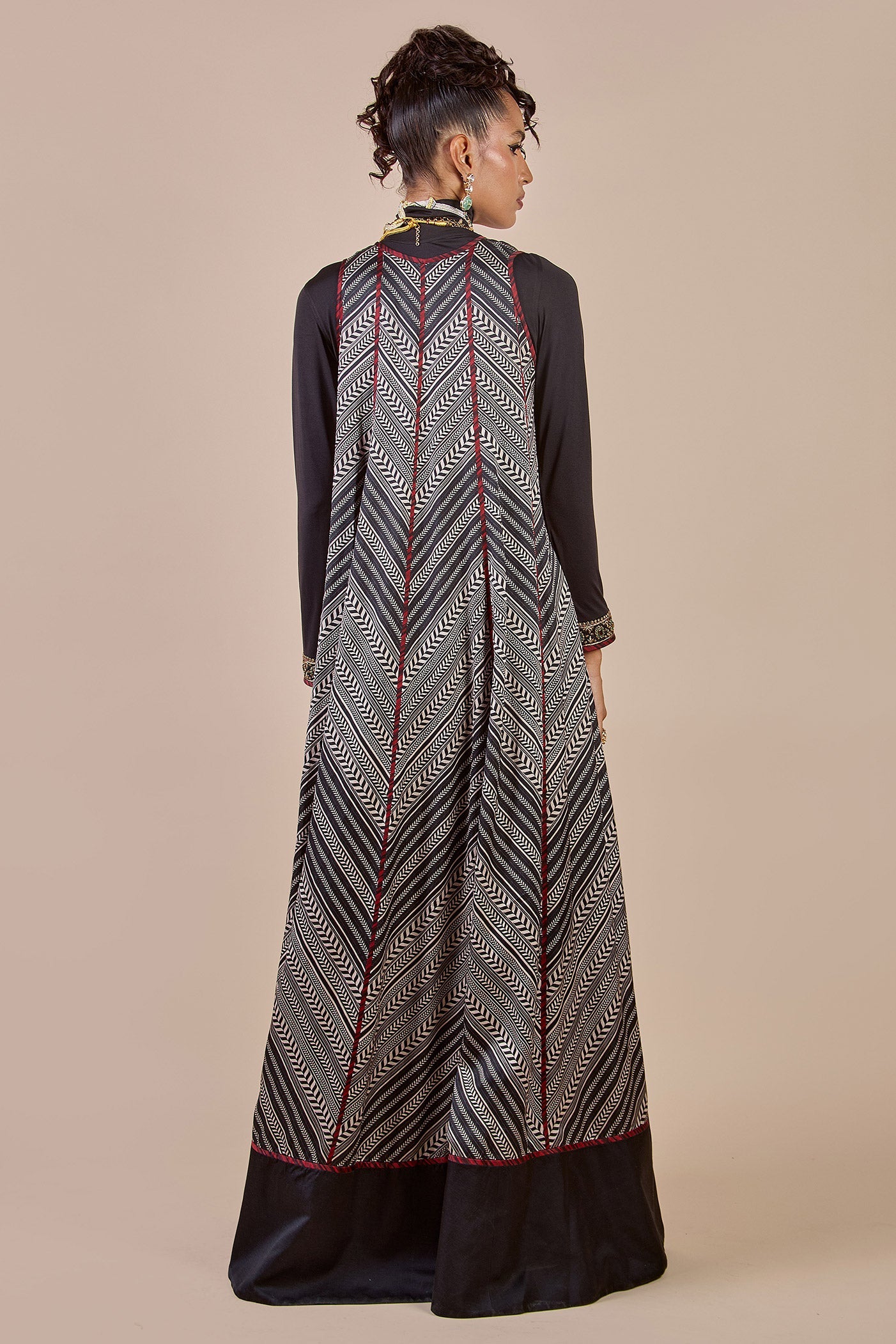 Chevron - Black Anarkali Set | CHHĒ