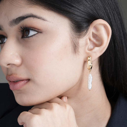 Organic Pearl Earrings