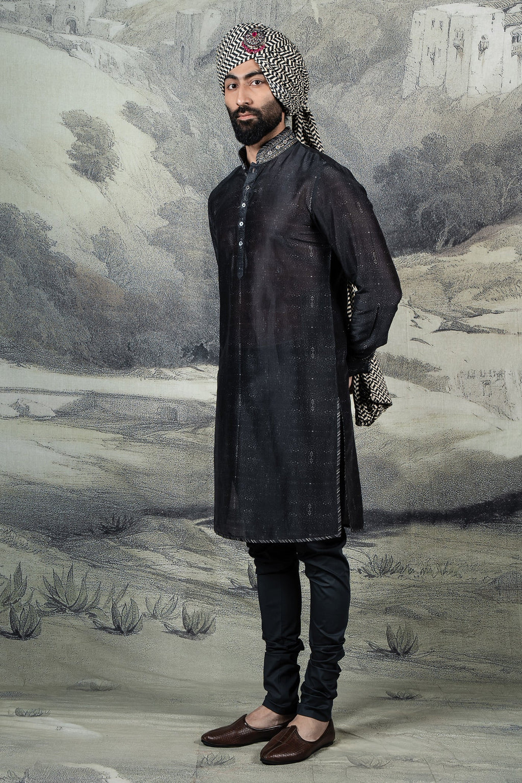 Charcoal Black Kurta Set | BARODA