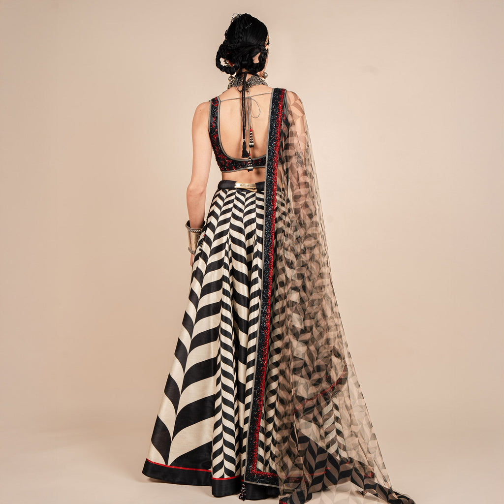 Chevron Stole | CHAR