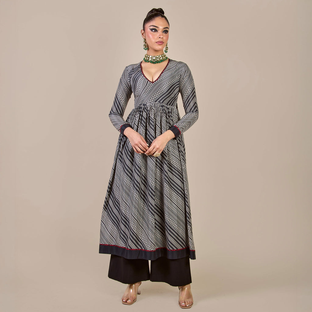 Chevron Striped Tunic | CHHĒ