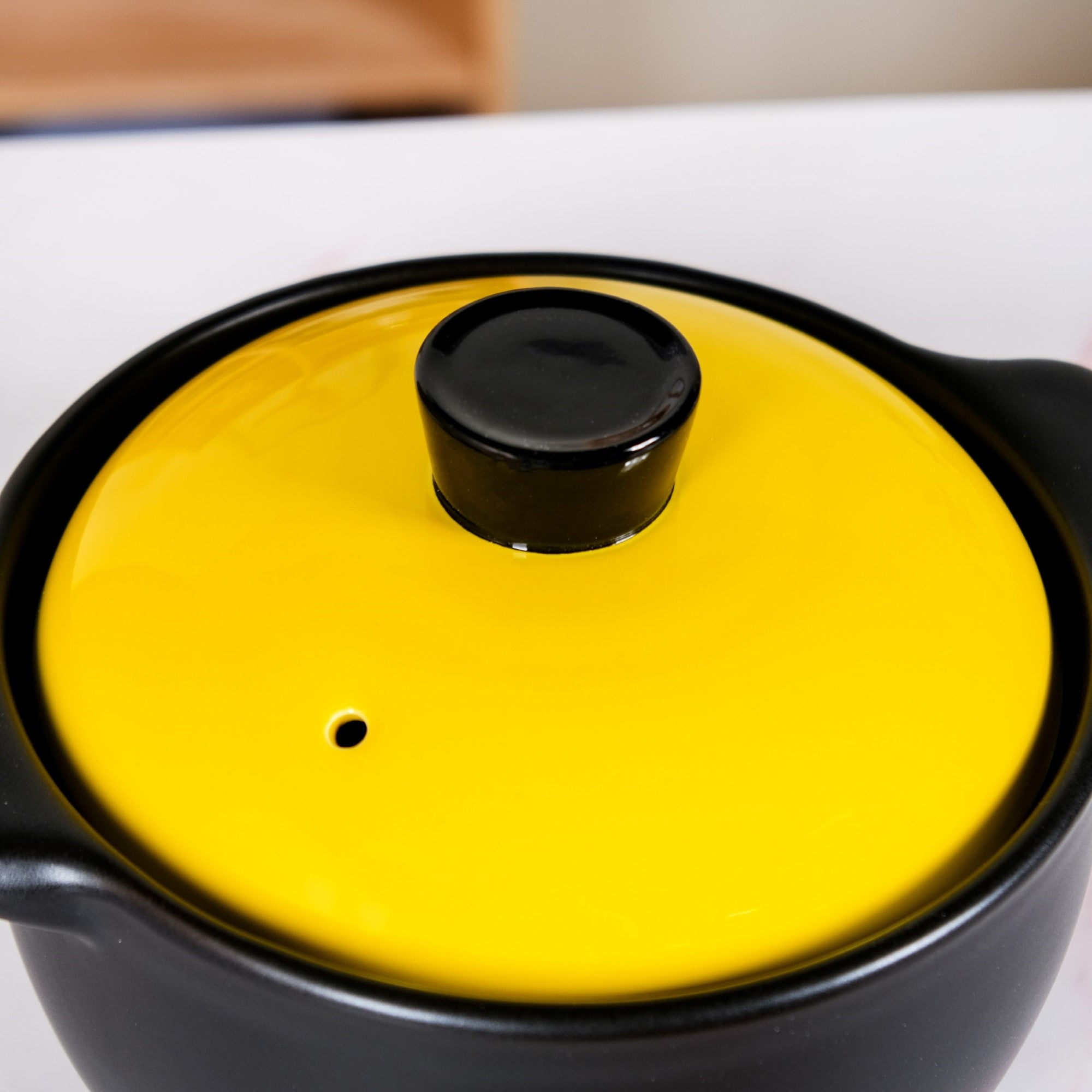 Limonelle Ceramic Cooking Casserole With Lid Flame Safe 2300ml