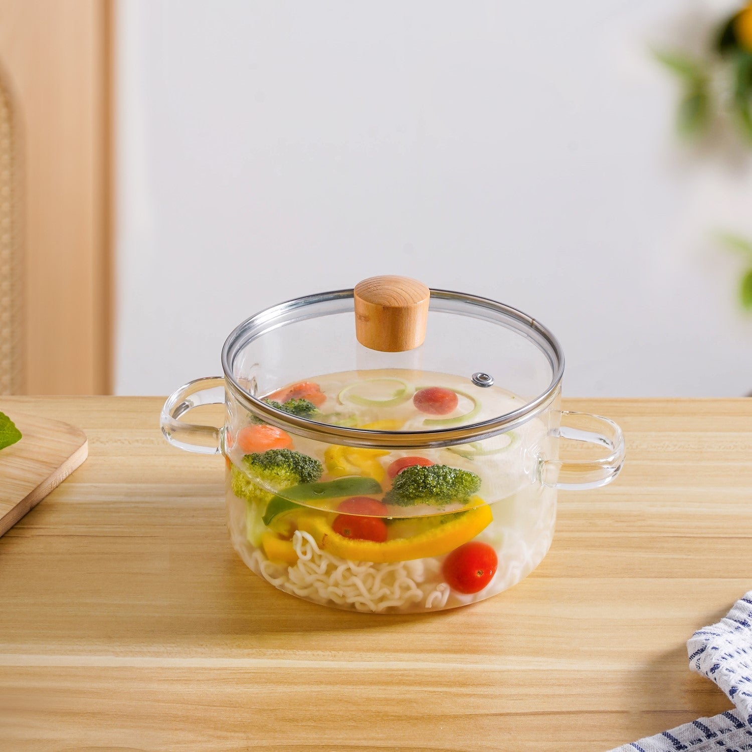 Clear Borosilicate Glass Cooking Pot With Lid 1800ml
