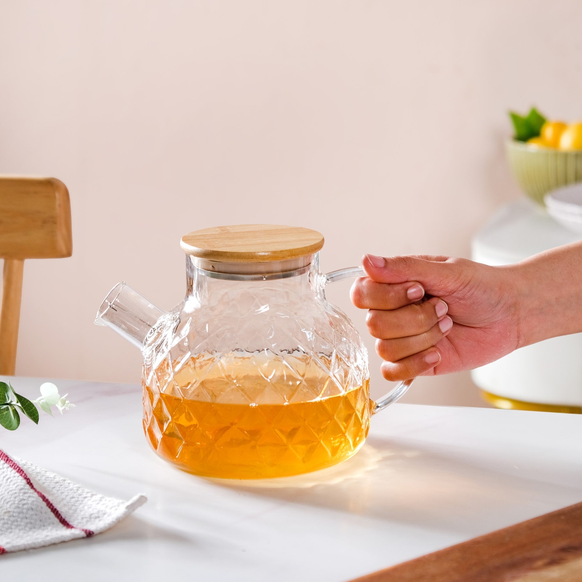 Clear Luxe Diamond Borosilicate Glass Jug 1000ml