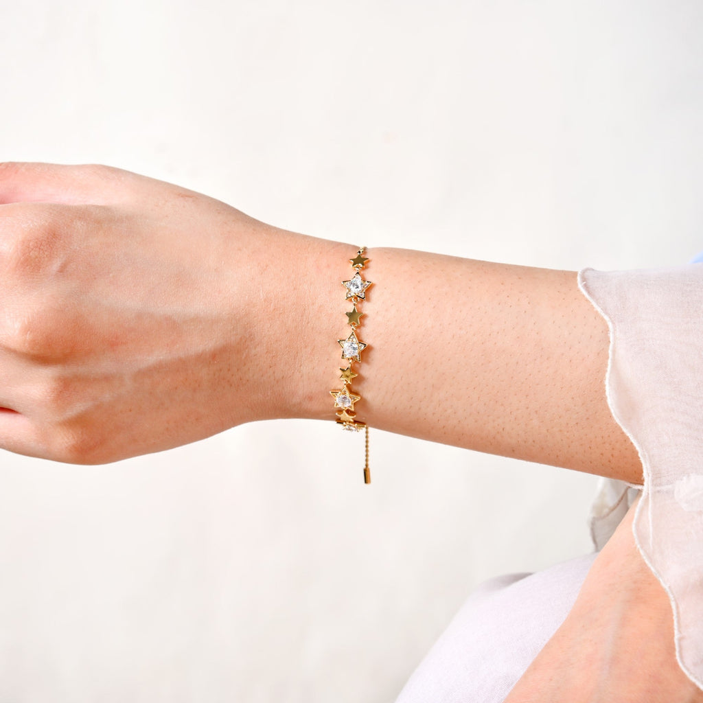Constellation Of Stars Gold Chain Bracelet