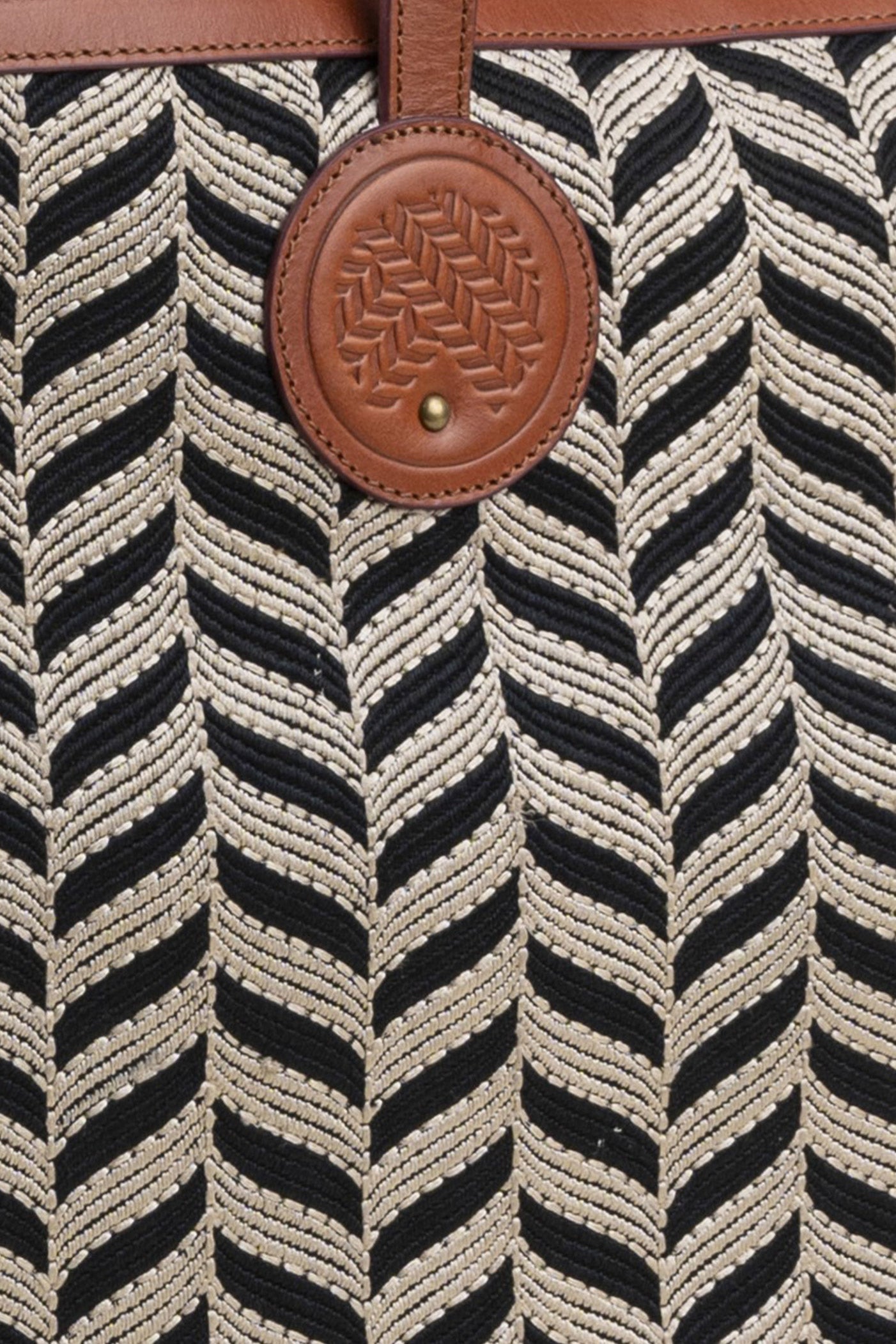 Cord Appliqué Che Tote Bag | Tan