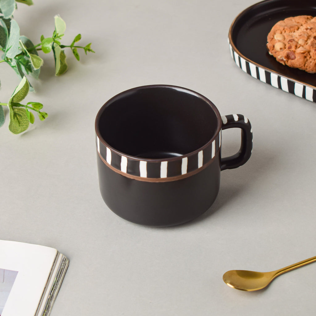 Monochrome Black And White Cup 200 ml