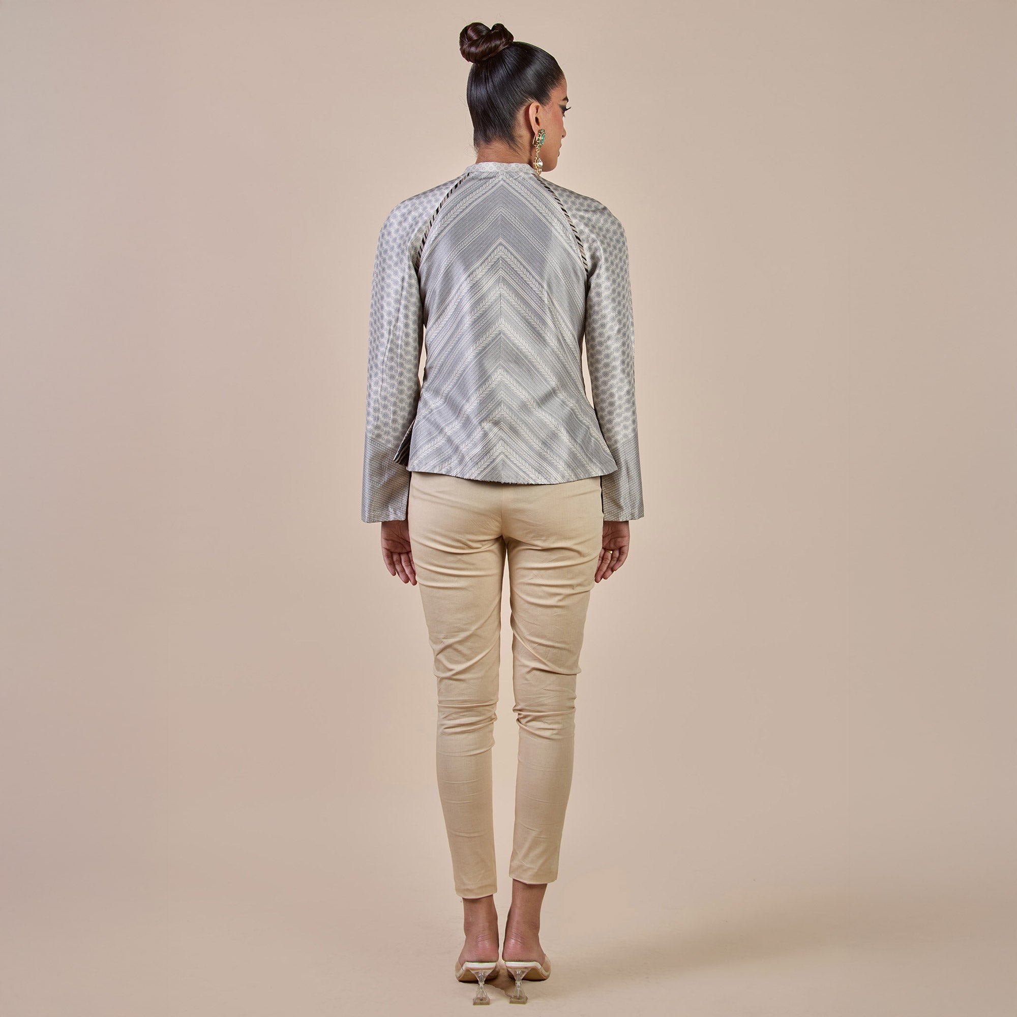 Crème Ivory Chevron Reversible IKA Jacket | PANJ