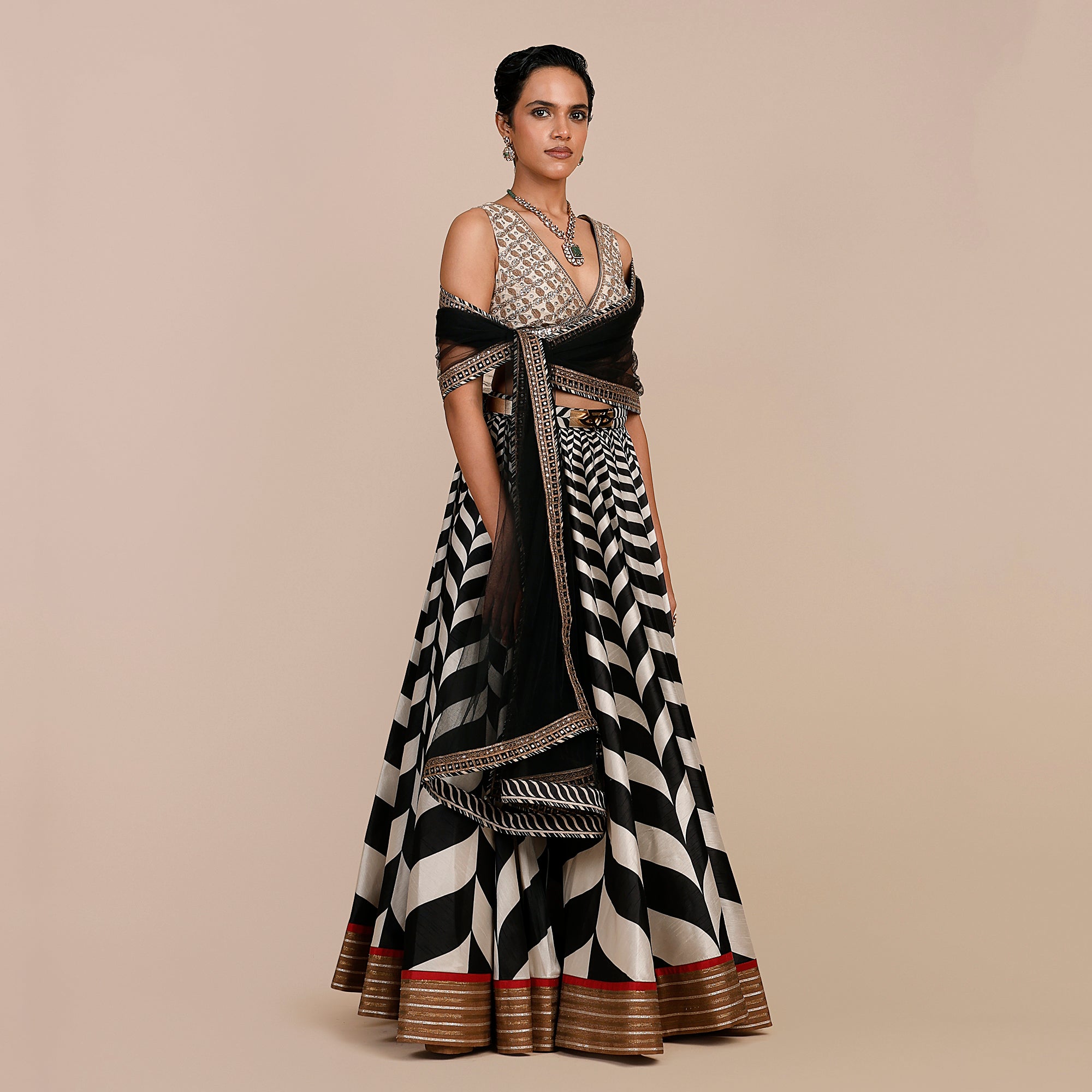 Crème Ivory Chevron Skirt Set | SATT