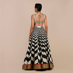 Crème Ivory Chevron Skirt Set | SATT