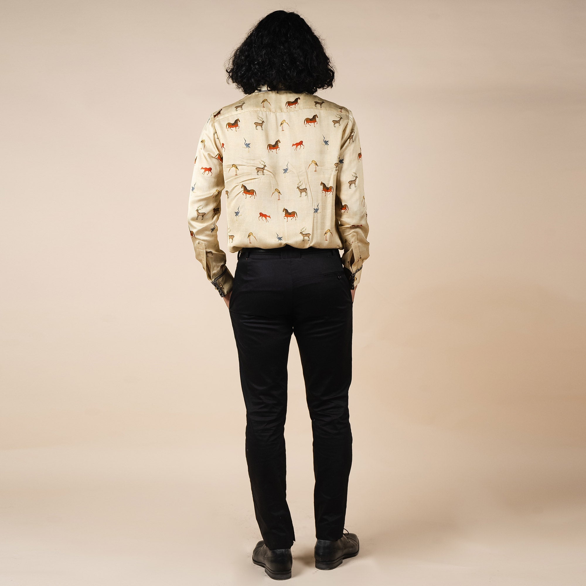 Crème Ivory Fauna Printed Shirt | PANJ