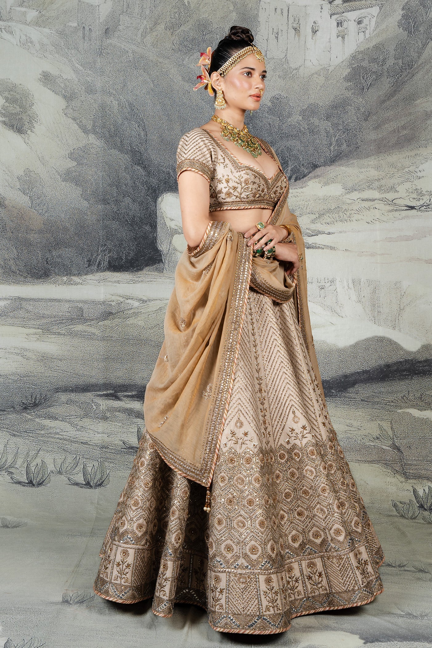 Crème Ivory Lehenga Set | BARODA