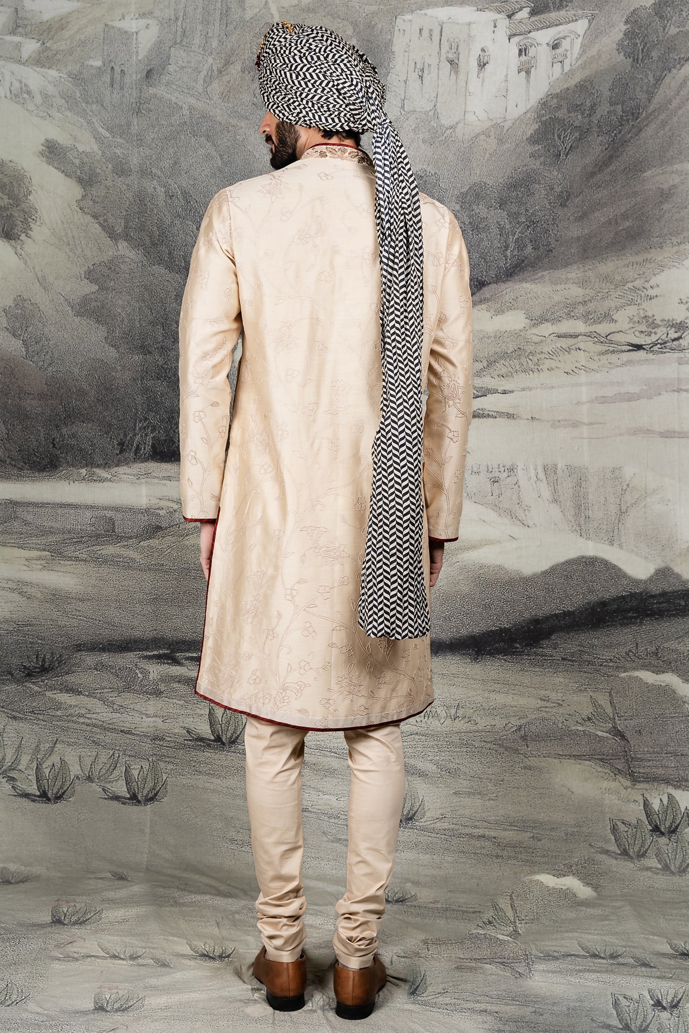 Crème Ivory Monochrome Kurta Set | BARODA