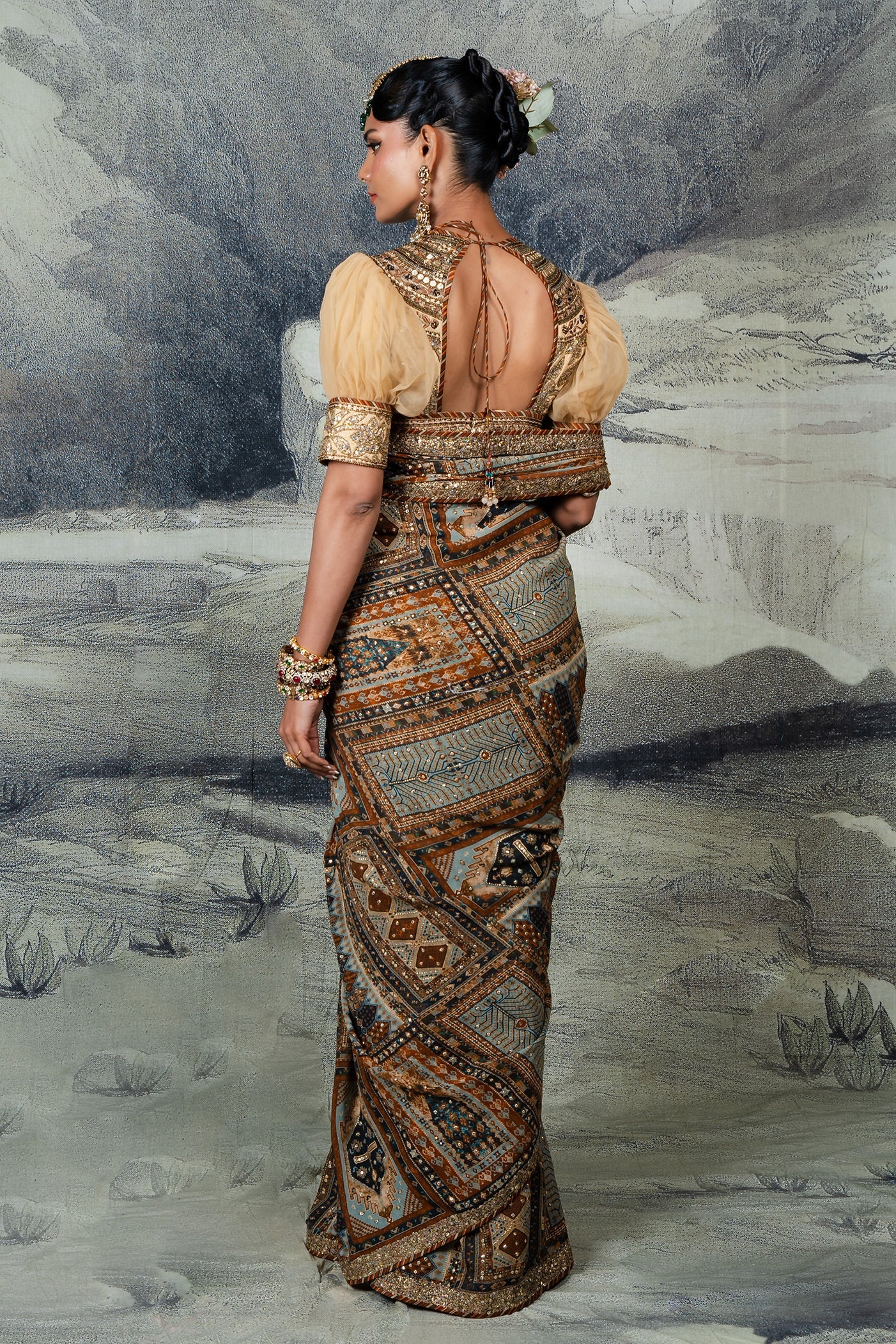 Crème Ivory - Multi-Hued Saree Set | BARODA