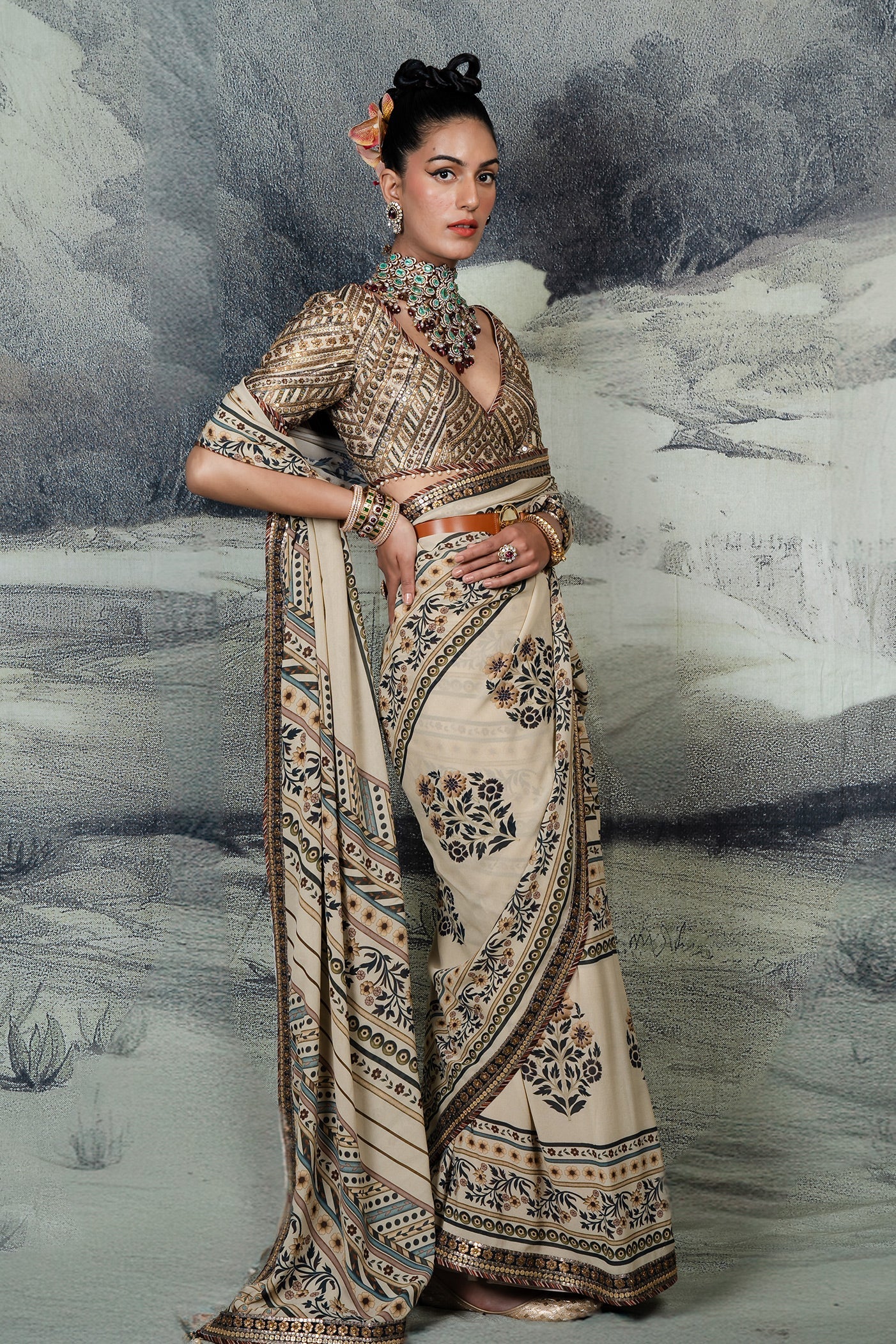 Crème Ivory Saree Set | BARODA