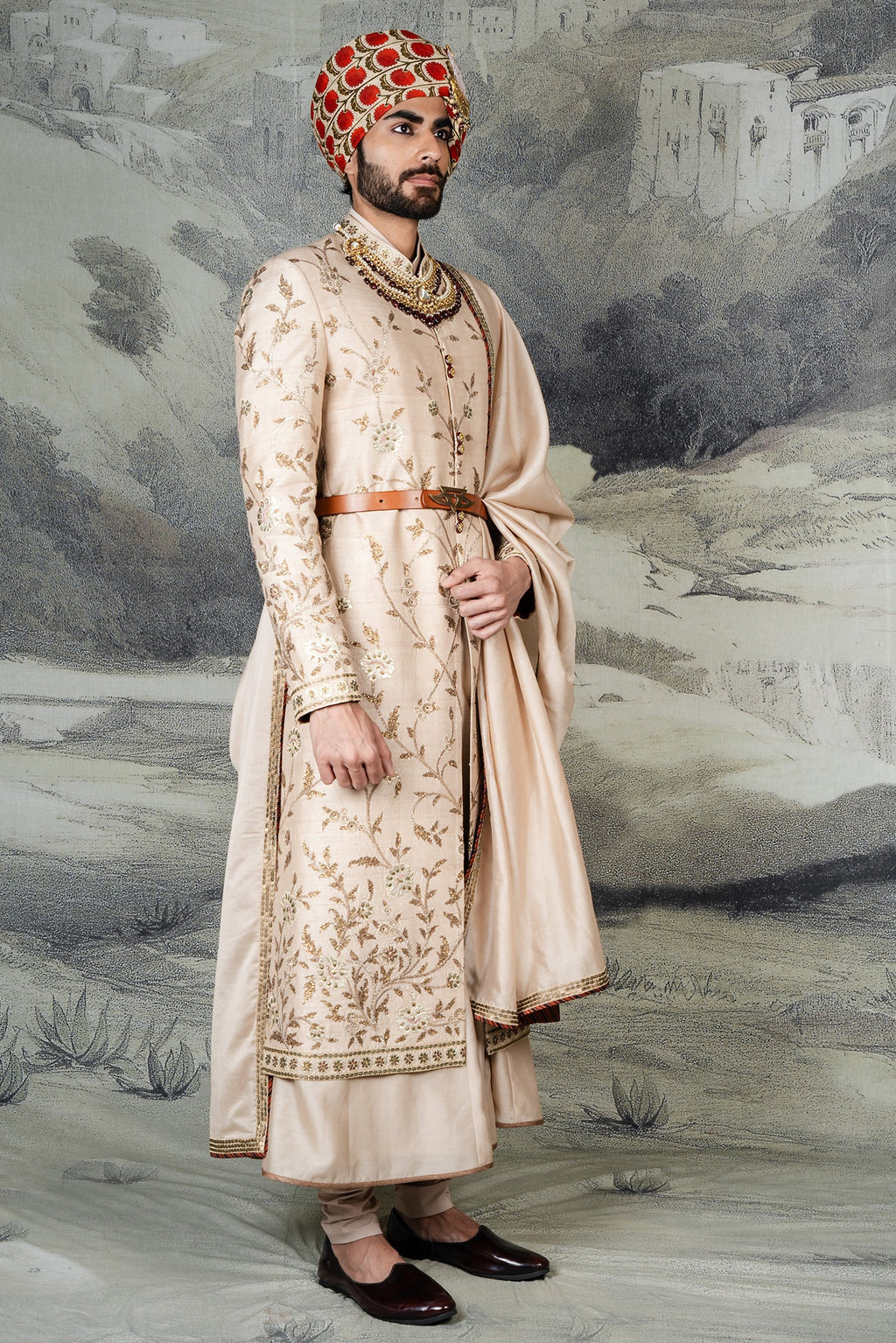 Crème Ivory Sherwani Set | BARODA