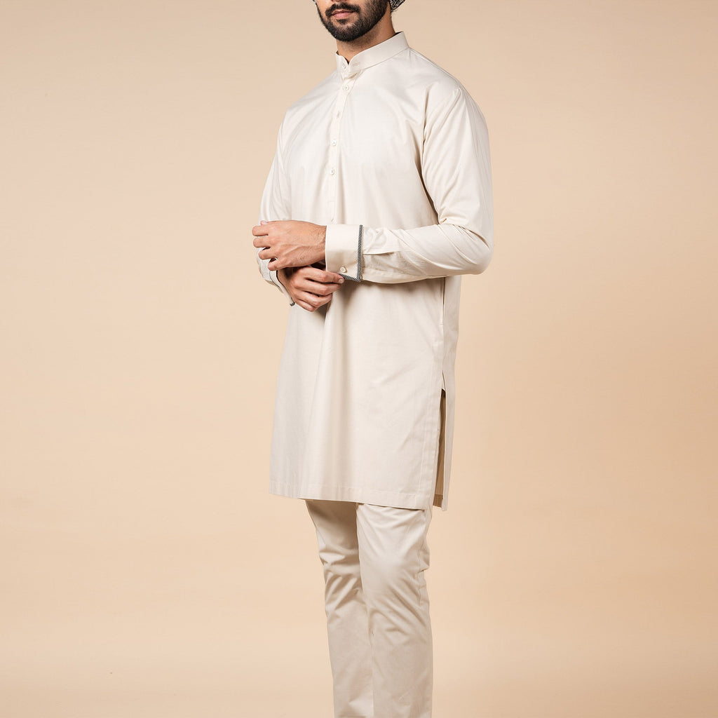 Crème Ivory Solid Kurta | PANJ