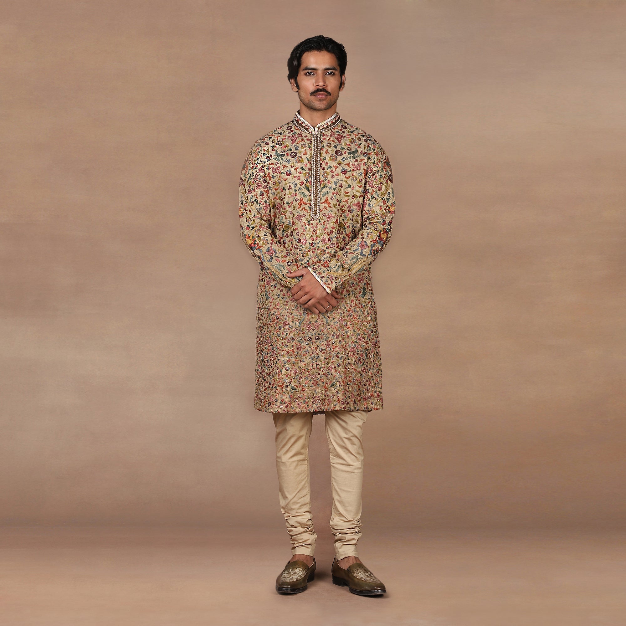 Crème Ivory - Muti Hued Kurta Set | MURAQQA