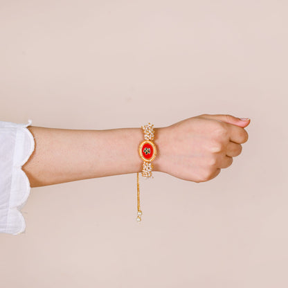 Adjustable Rakhi Gift Set For Sibling In Crimson