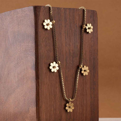 Flora Dazzle Necklace