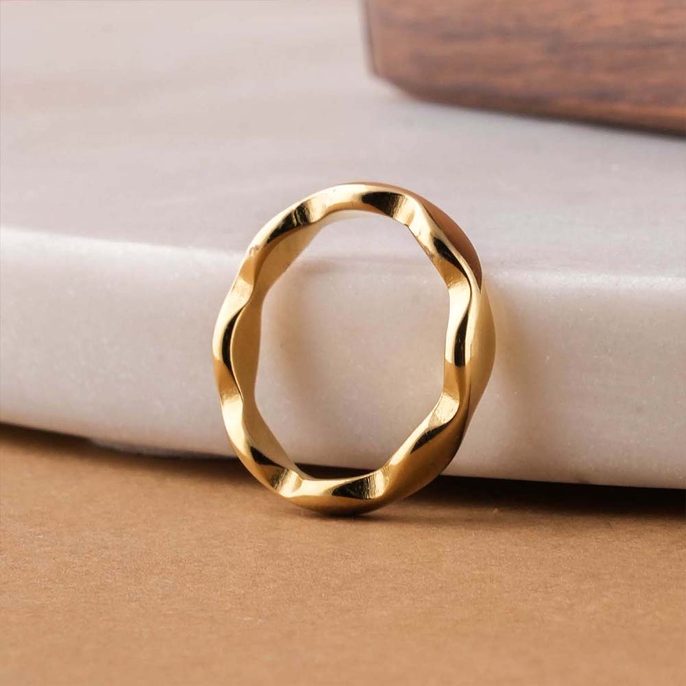 Artisan Gold Undulating Ring