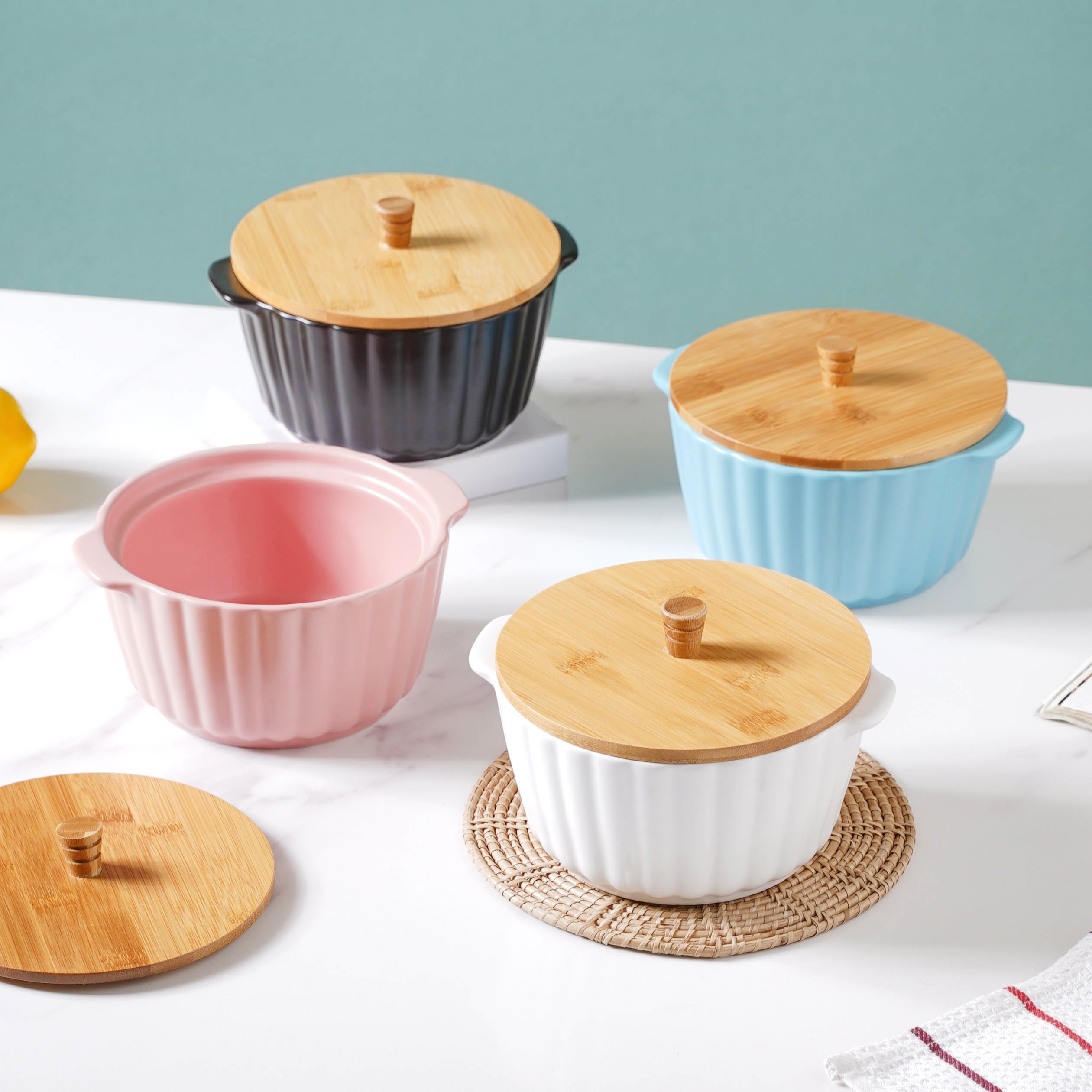 Bliss Blue Scalloped Pot With Lid 8 Inch