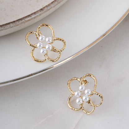 Gold Flower Pearl Earrings