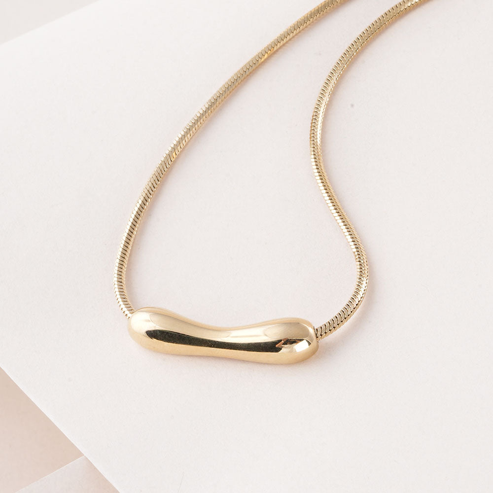 Bend Tube Gold Necklace