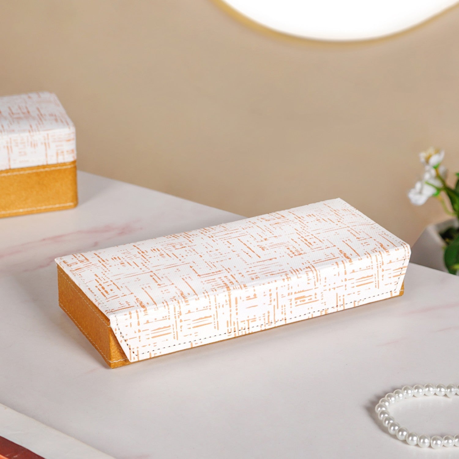 Eco Friendly Quadrata Pattern Sectioned Trinket Case