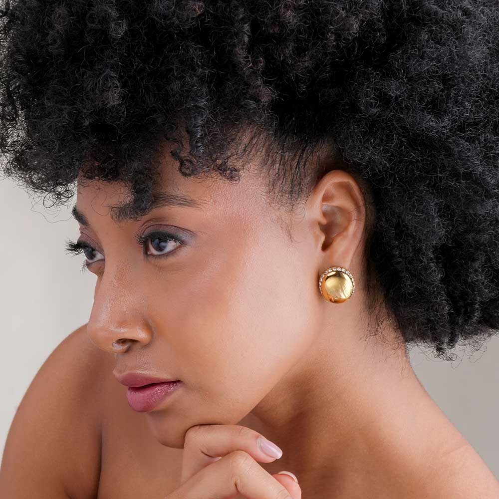 Oval Gold Earrings with Crystals