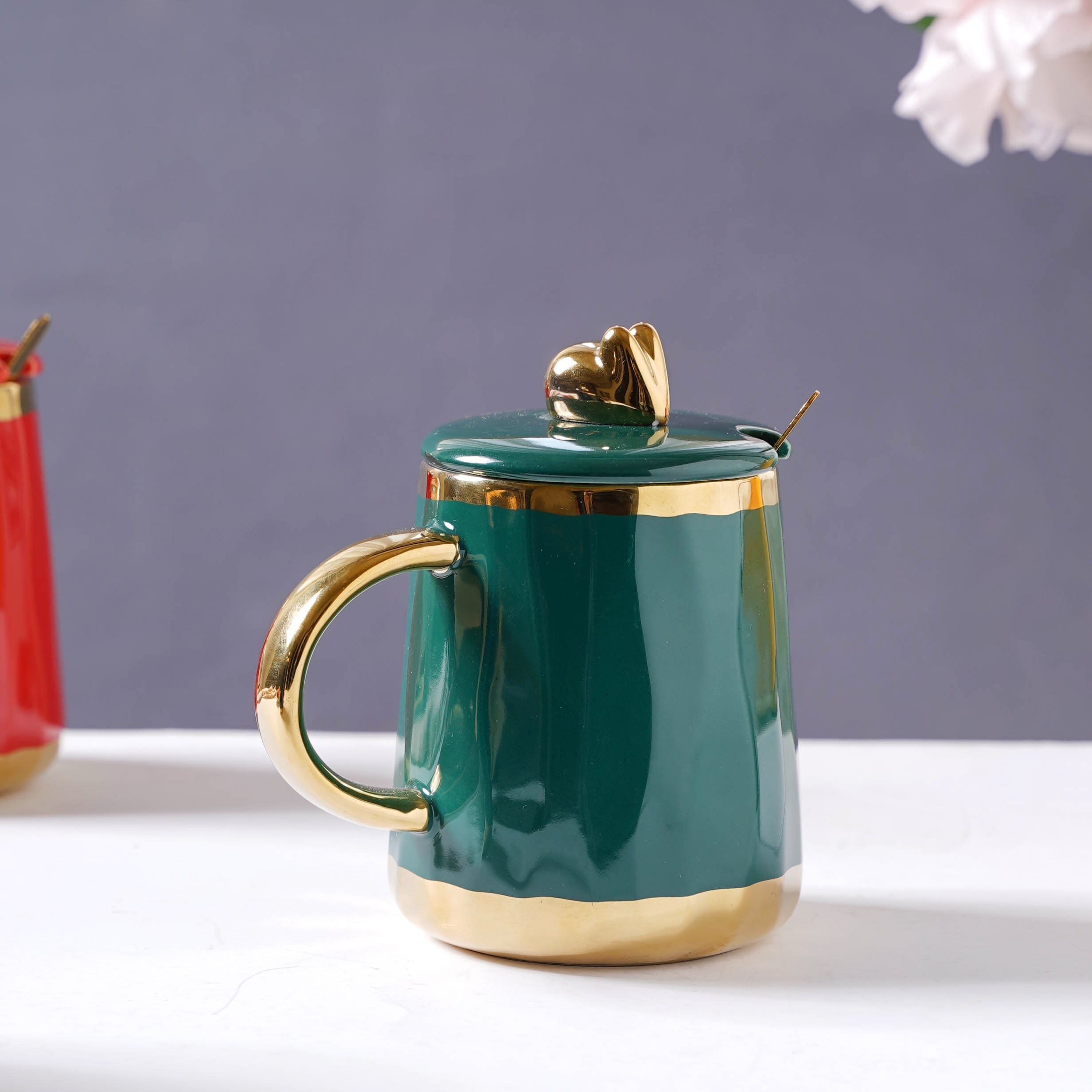 Mug With Gold Detail