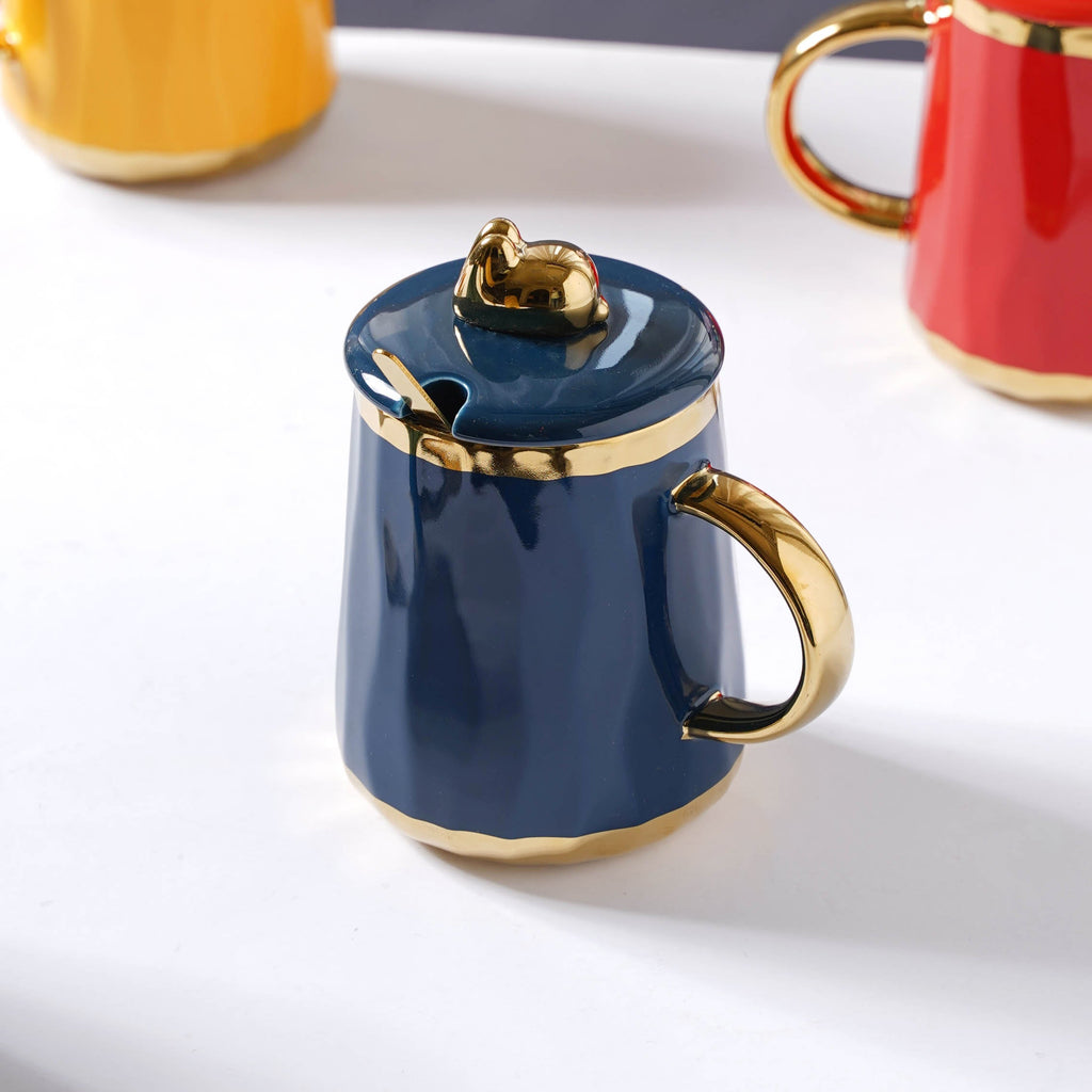 Mug With Gold Detail
