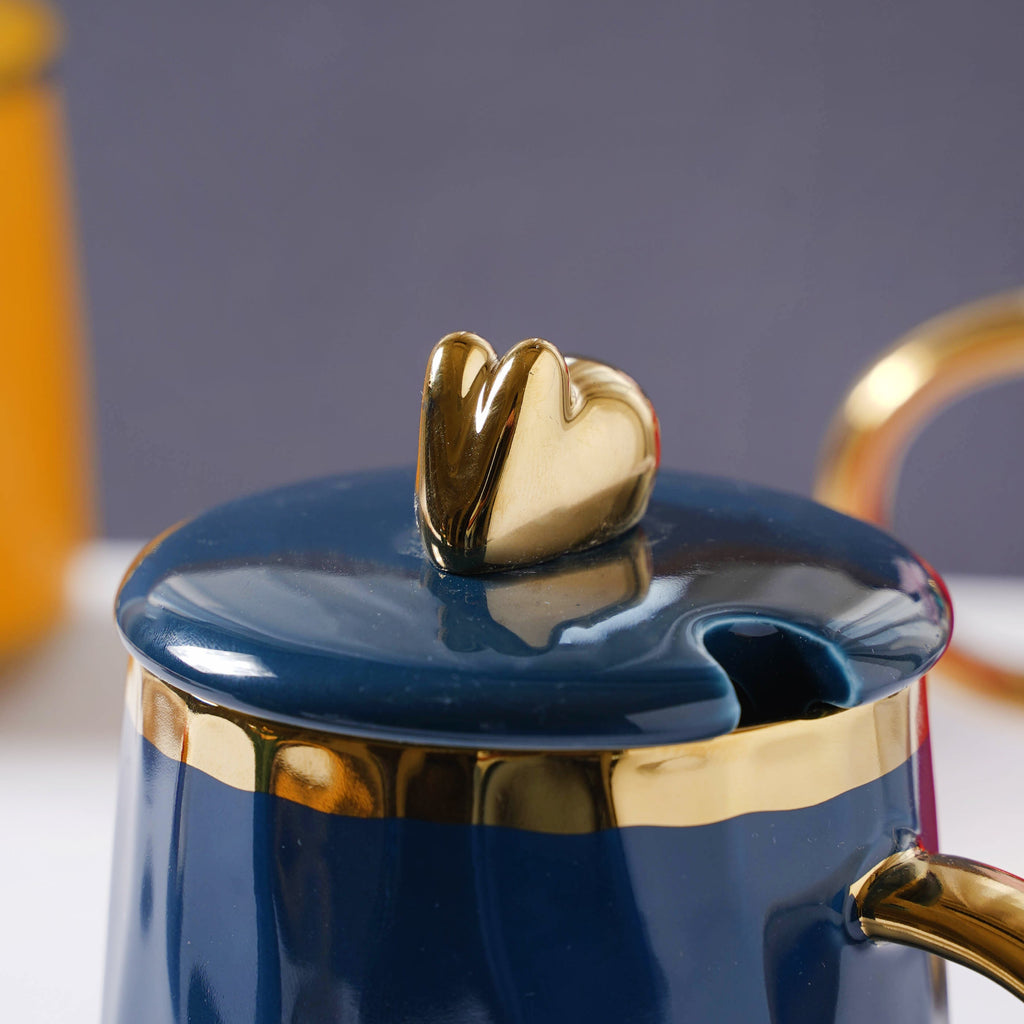 Mug With Gold Detail