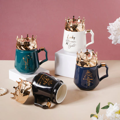 Mug With A Crown Lid