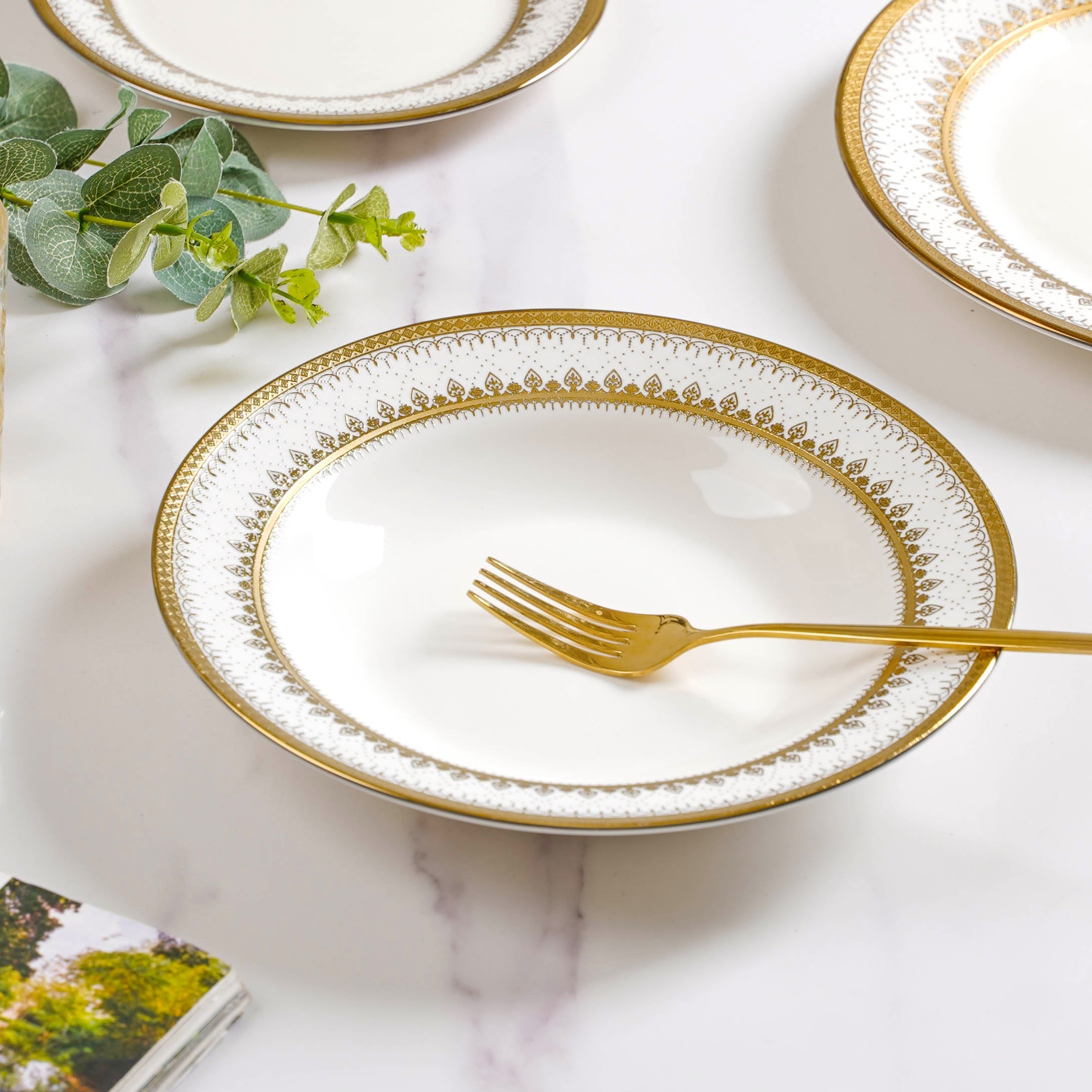 Aurelea Festive Pasta Plate