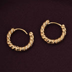 Classic Twisted Round Huggies