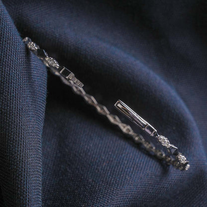 The Pristine Sparkle Bracelet