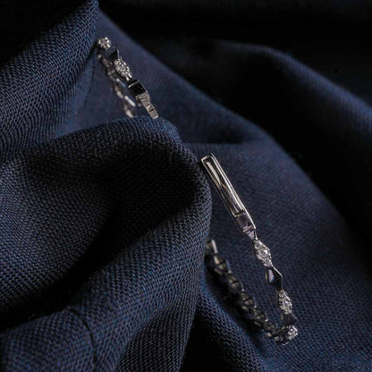 The Pristine Sparkle Bracelet