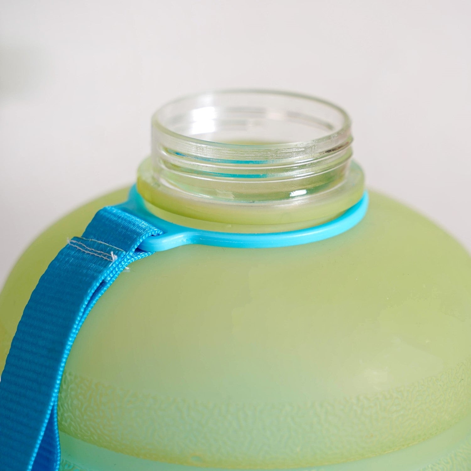 AquaBurst Water Bottle With Capacity Markers Ombre Green Blue 2200ml