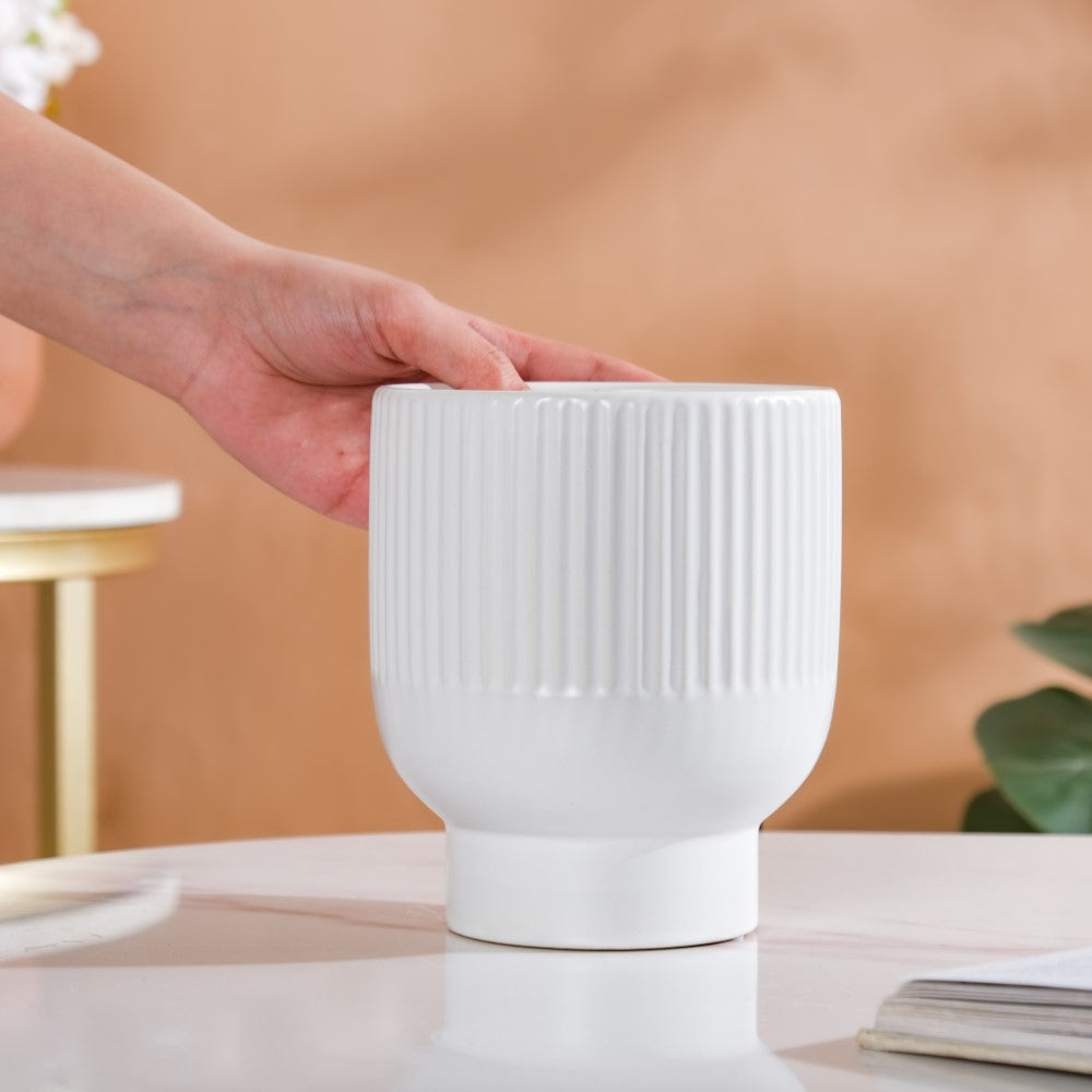 Nordic Ribbed Ceramic White Vase With Stand