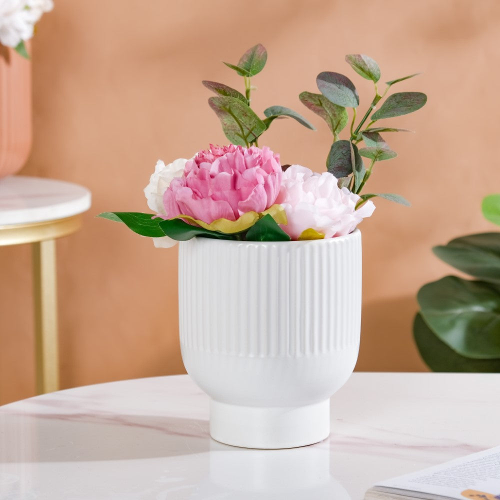 Nordic Ribbed Ceramic White Vase With Stand