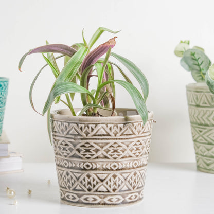Intricate Texture Grey Pot