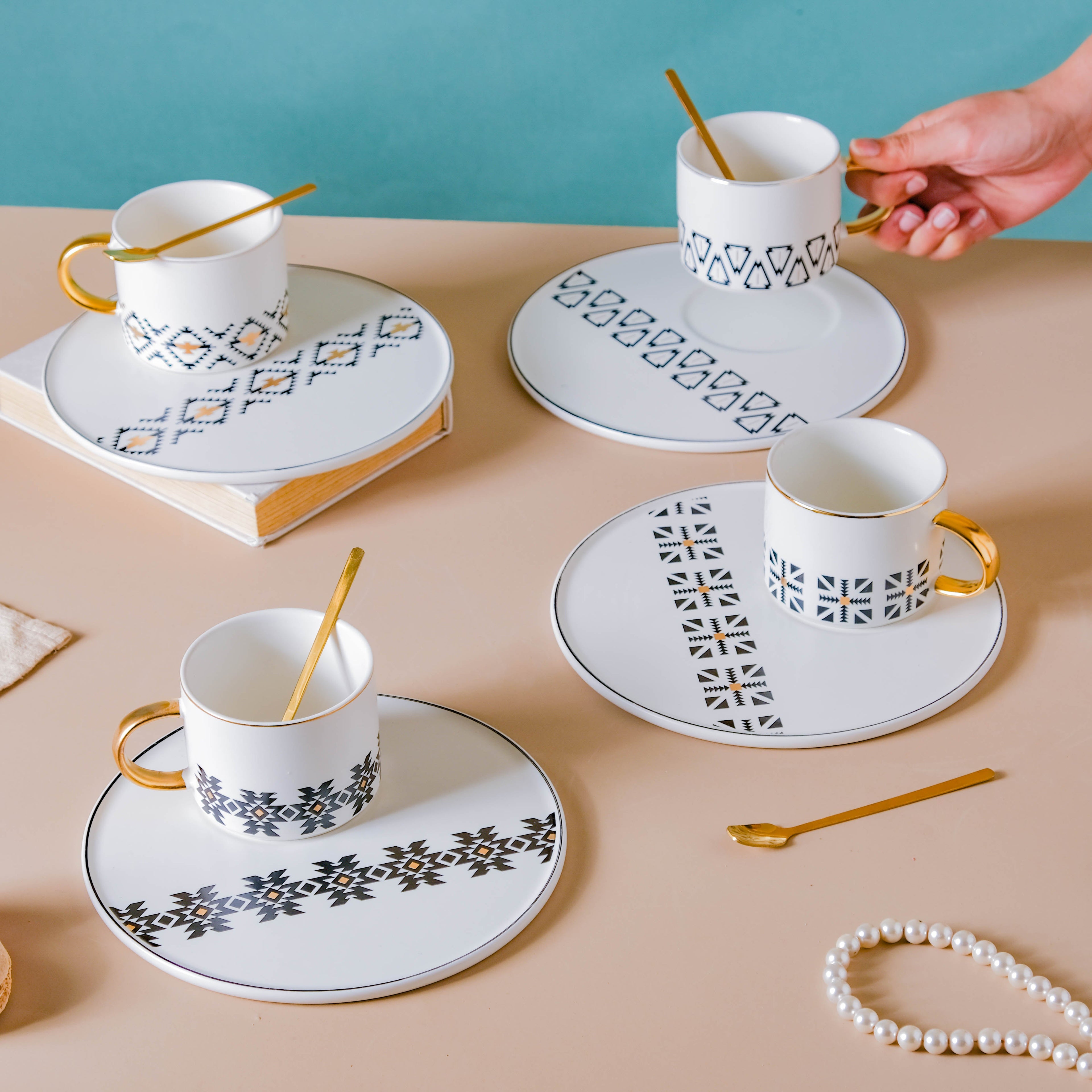 Geometric Cup And Plate Set