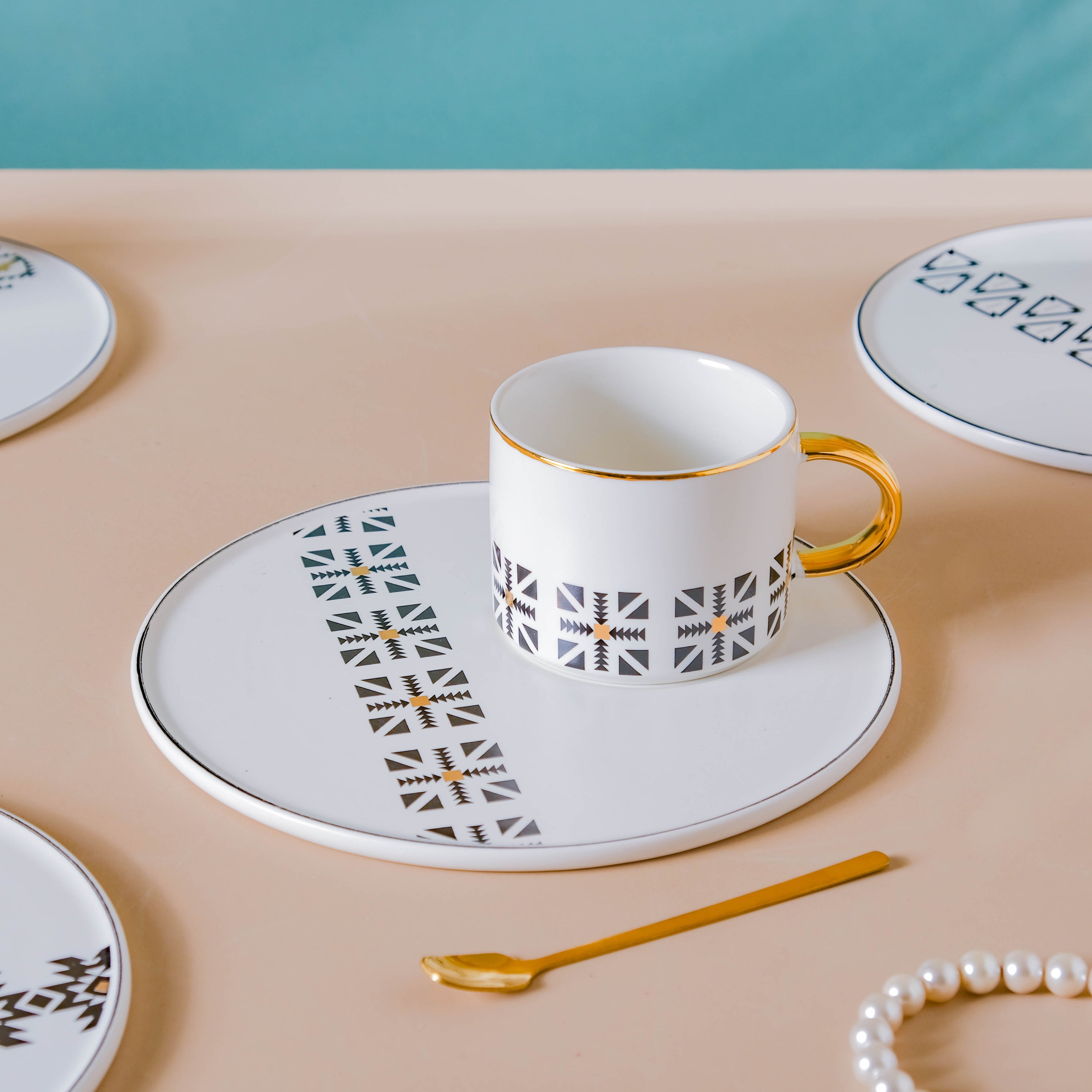 Geometric Cup And Plate Set