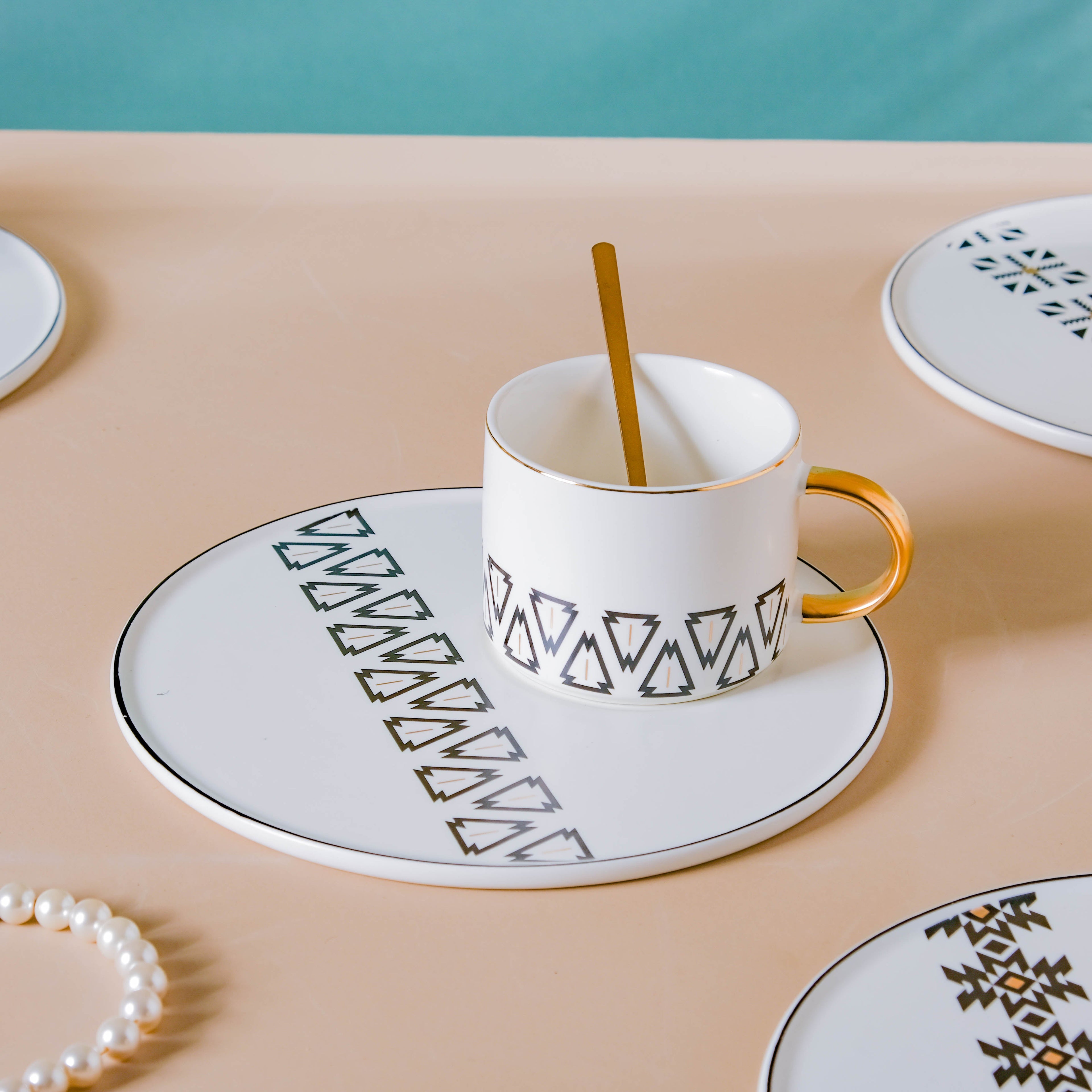 Geometric Cup And Plate Set