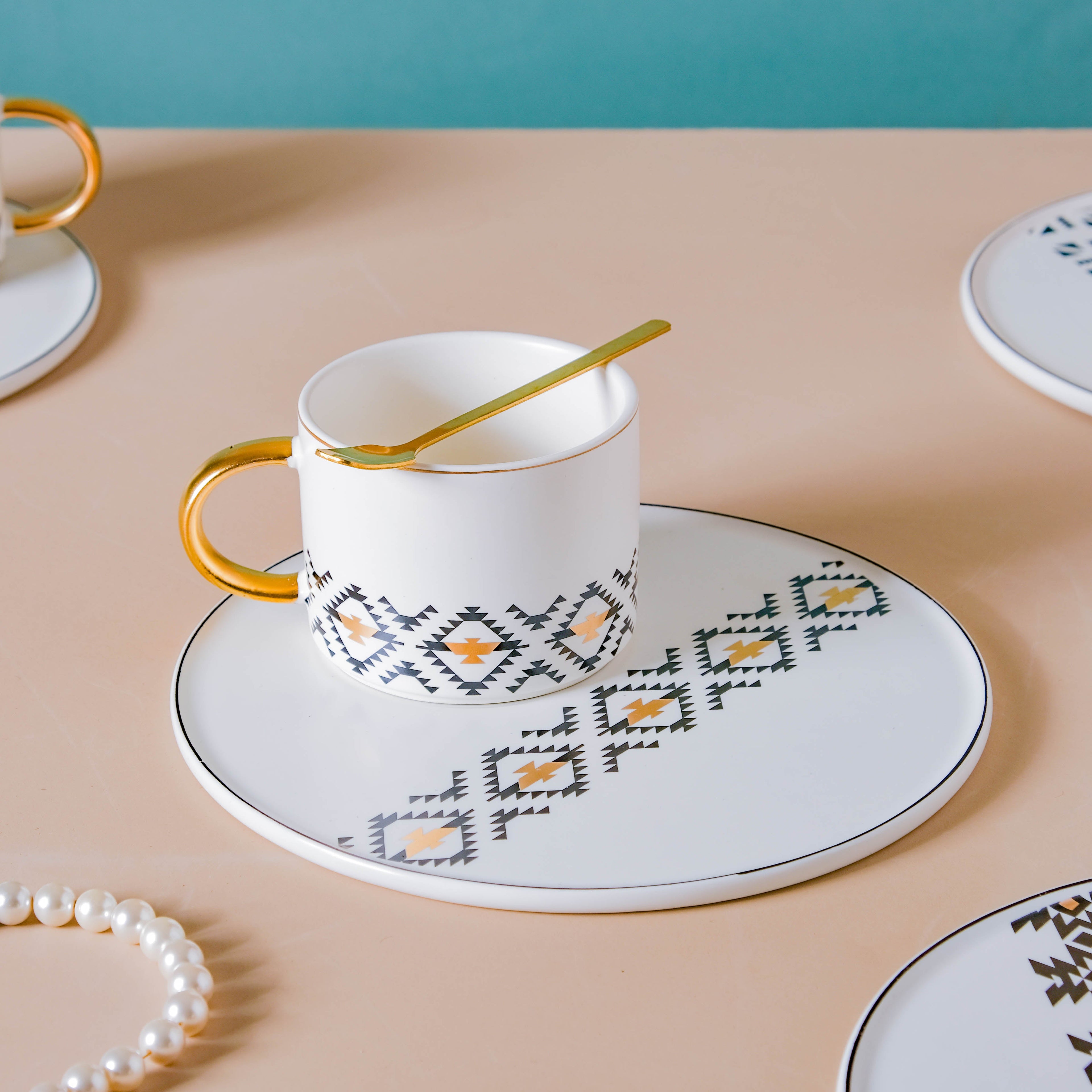 Geometric Cup And Plate Set